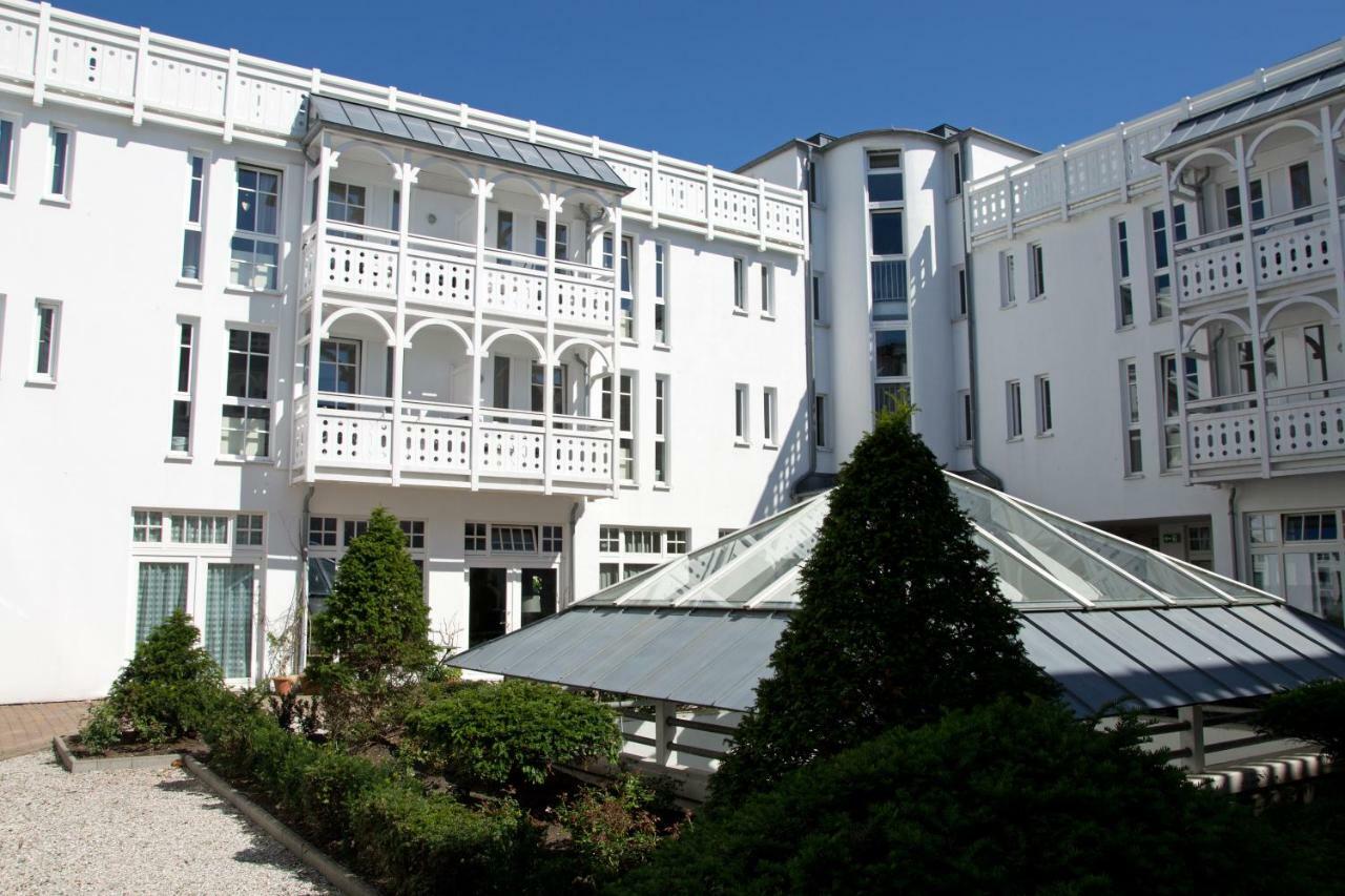 Ruegen Vilm Mit Seeblick Und Sonnenterasse Sellin  Buitenkant foto